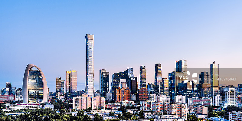 中国北京国贸CBD建筑群高视角夜景风光图片素材