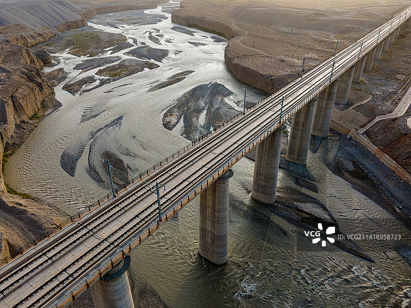 嘉峪关讨赖河大峡谷图片素材
