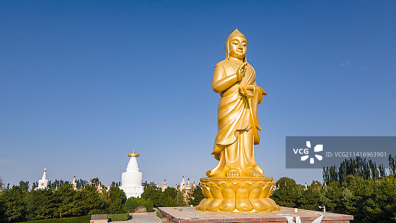 甘肃武威白塔寺凉州会盟萨迦班智达像图片素材