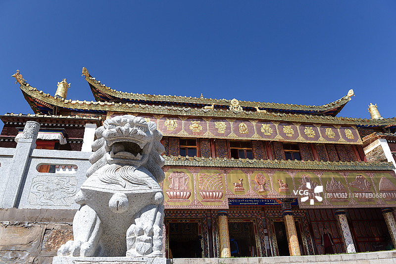 青海海北阿柔大寺寺庙图片素材