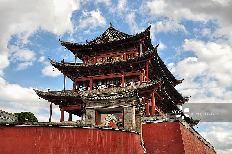 云南建水古城朝阳楼图片素材