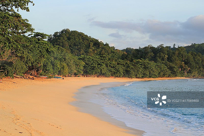 印度尼西亚美娜多海滩风光图片素材