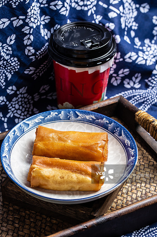 梧州豆浆和炸牛奶小吃图片素材