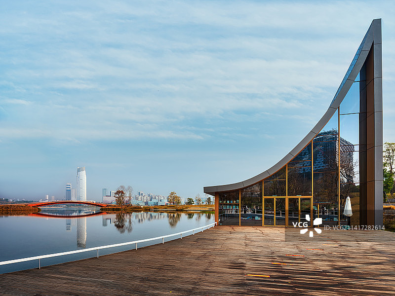 成都天府新区兴隆湖中信书店建筑风光图片素材