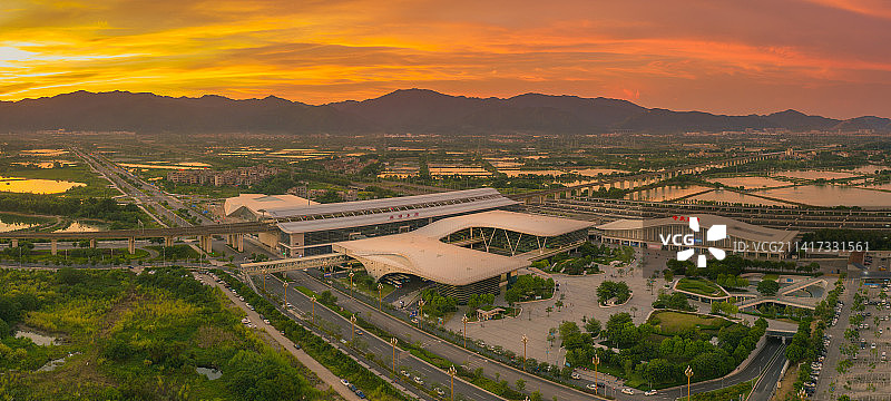肇庆东站交通换乘枢纽图片素材