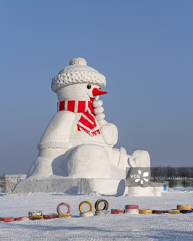 大雪娃图片素材