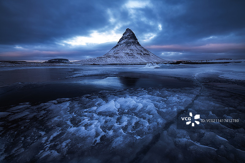 冰岛斯奈山图片素材