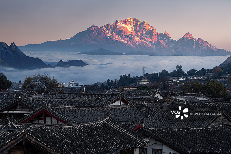 日照玉龙雪山图片素材