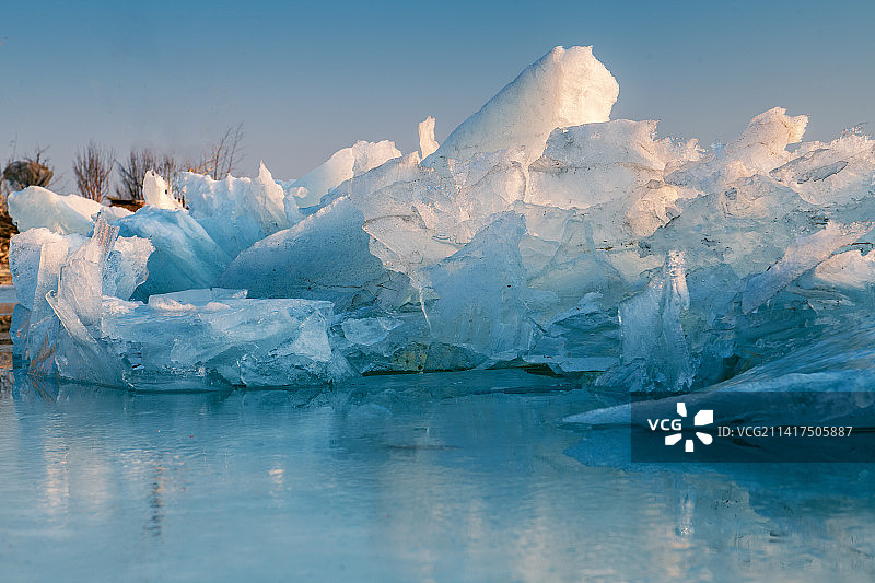 官厅水库的冰浪图片素材