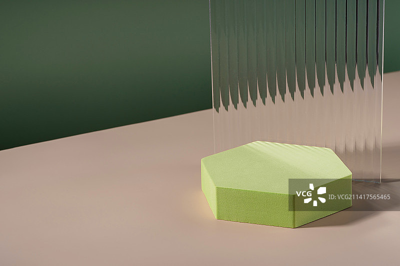 化妆品展示用丙烯六边形台图片素材