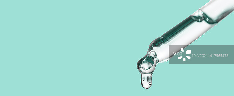 滴精油的化妆品滴管特写，英国伦敦图片素材