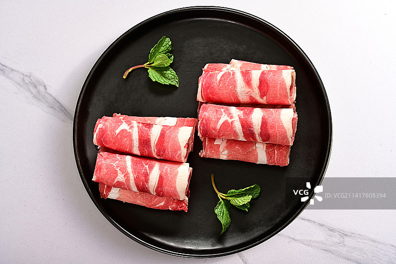 传统北方冬季美食涮肉牛肉片图片素材