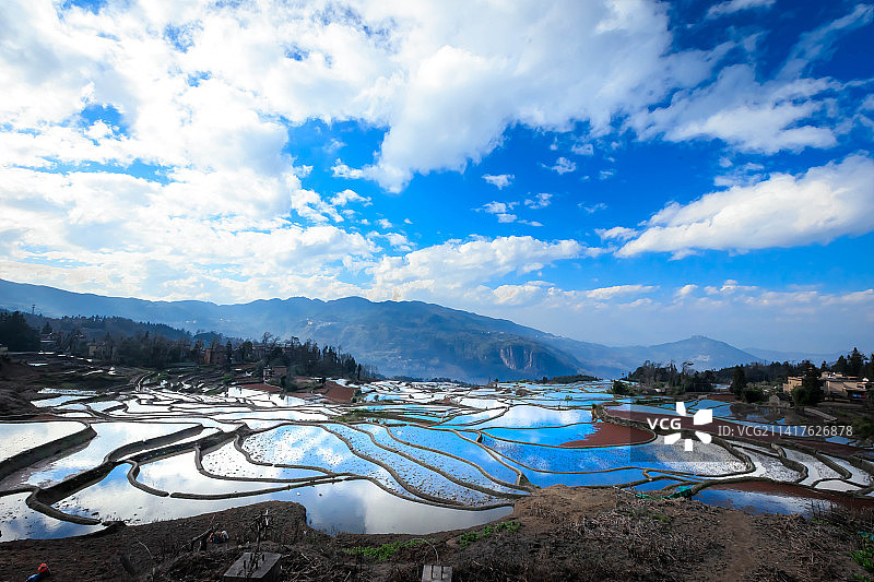 坝达梯田的日落图片素材