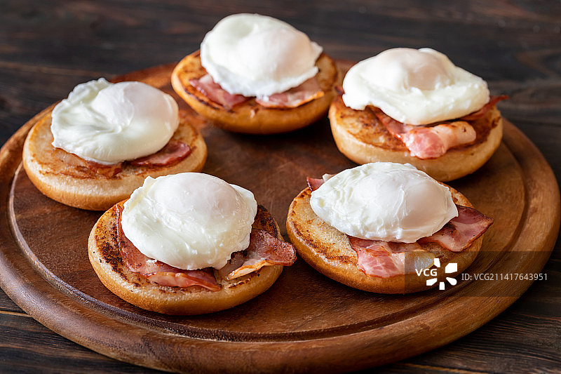 罗马尼亚餐桌上食物特写图片素材