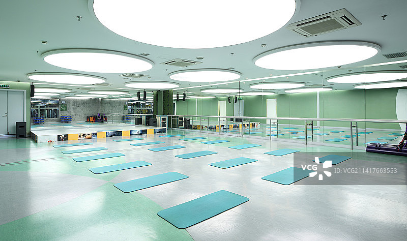 瑜伽练习房图片素材