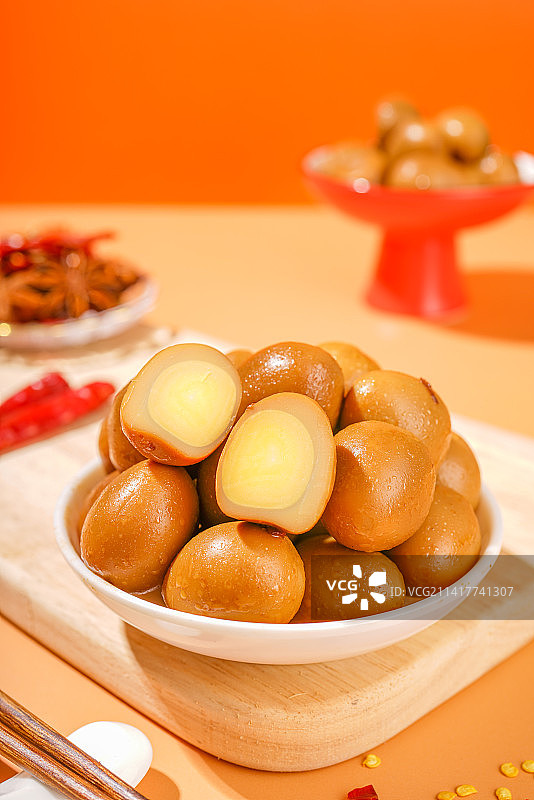 香辣的鹌鹑蛋图片素材