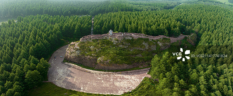 中国河北承德塞罕坝国家森林公园康熙点将台航拍图片素材