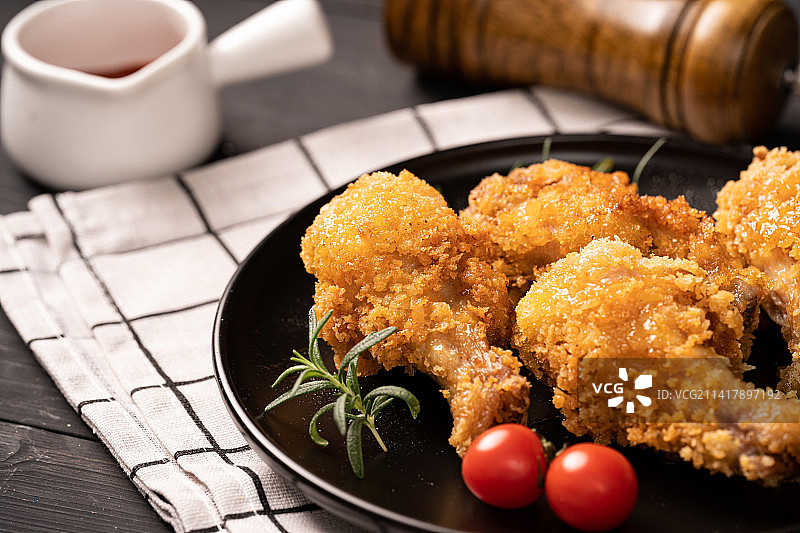 西式快餐炸鸡薯条高热量食品图片素材