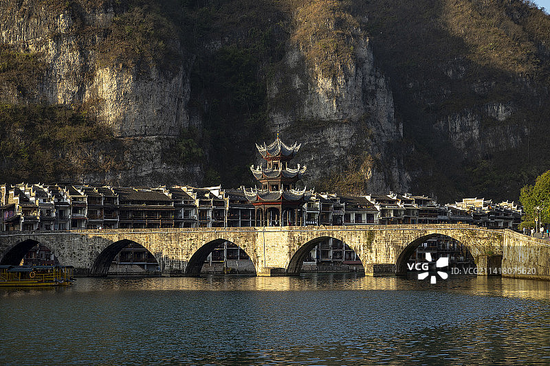 中国贵州省黔东南州镇远古城祝圣桥图片素材