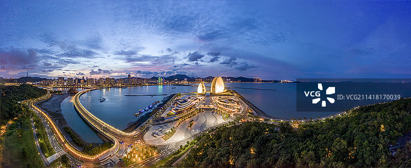 日月贝夜景图片素材