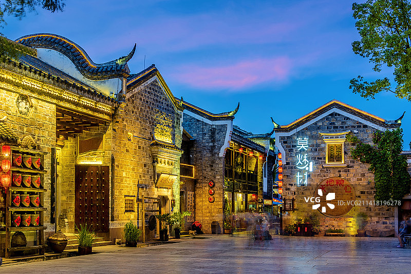 中国湖北荆门钟祥莫愁村夜景图片素材