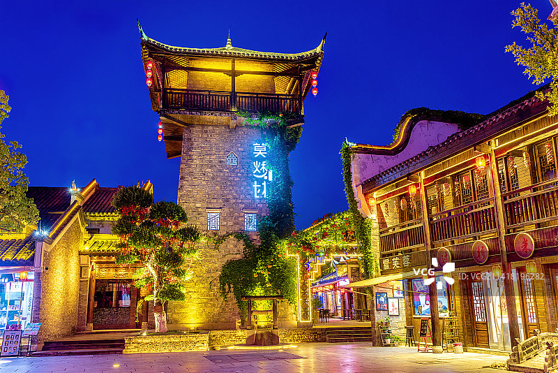 中国湖北荆门钟祥莫愁村夜景图片素材