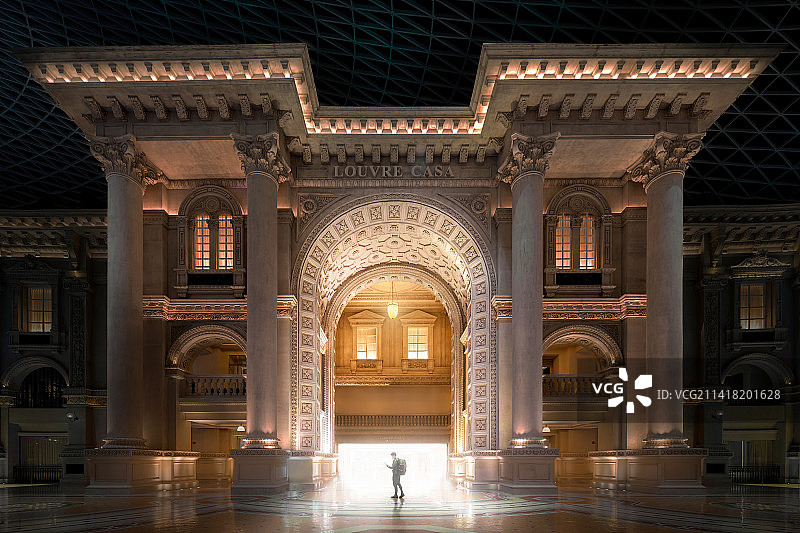 欧式豪华建筑大门发光夜景图片素材