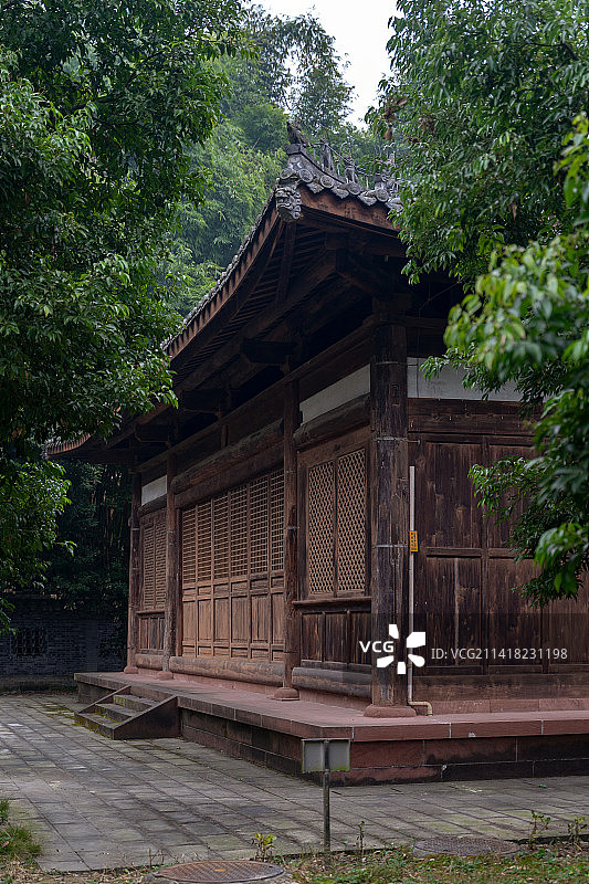 中国四川省眉山市东坡区报恩寺三清殿图片素材