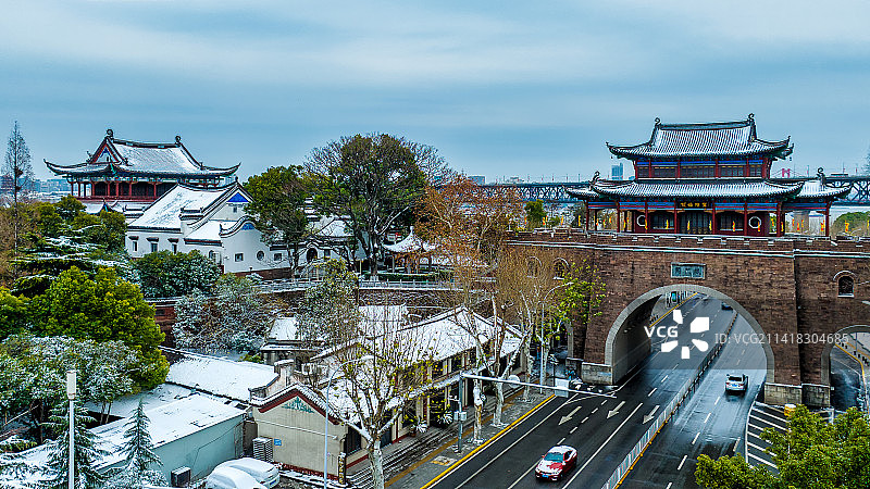 下雪后的武汉晴川阁景区图片素材