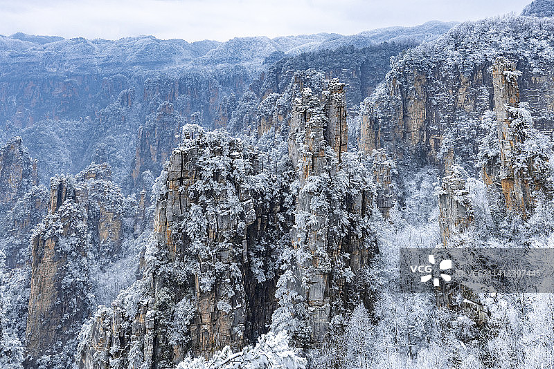 湖南省张家界市武陵源源景区 冬季 雪景图片素材