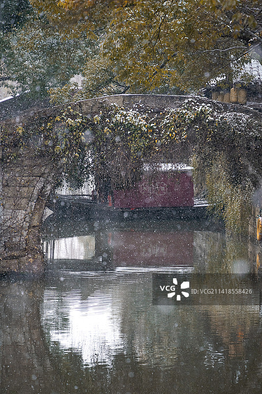 苏州园林｜木渎古镇｜下雪｜冬天｜小桥流水图片素材