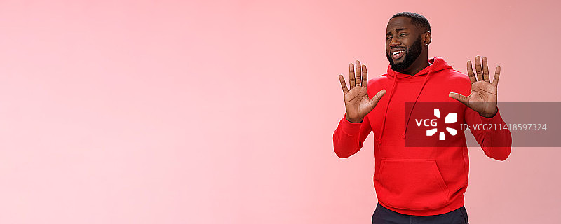 不可能，肖像困扰不满强烈的畏缩黑色图片素材