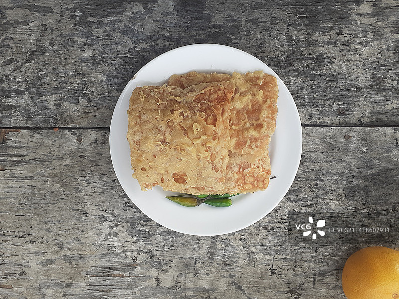 印尼Kebayoran Lama的炸天贝和青辣椒图片素材