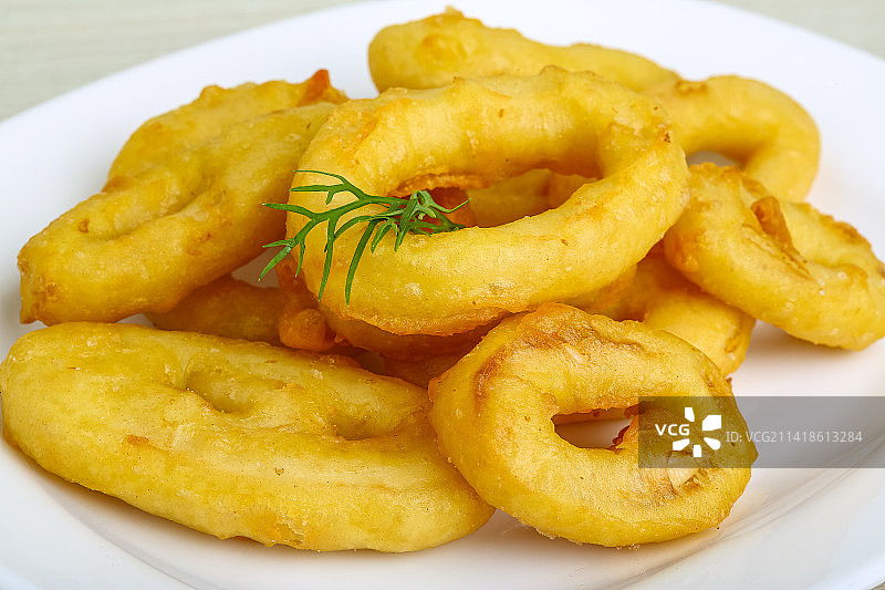 盘中油炸食品特写，阿拉德，罗马尼亚图片素材