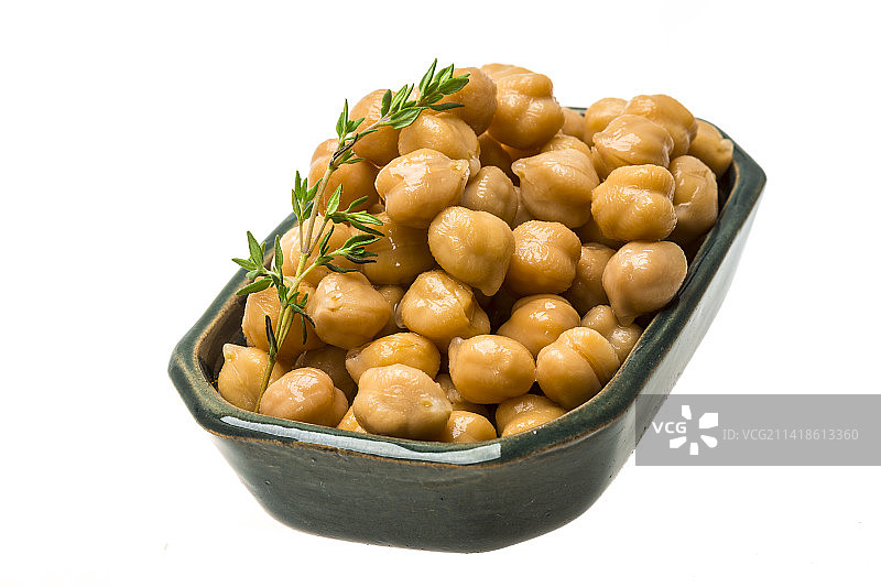 白色背景下的碗中食物特写，阿拉德，罗马尼亚图片素材