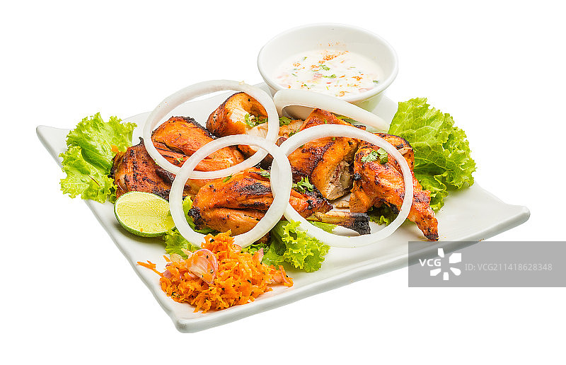 白色背景上的盘中美食特写，罗马尼亚图片素材