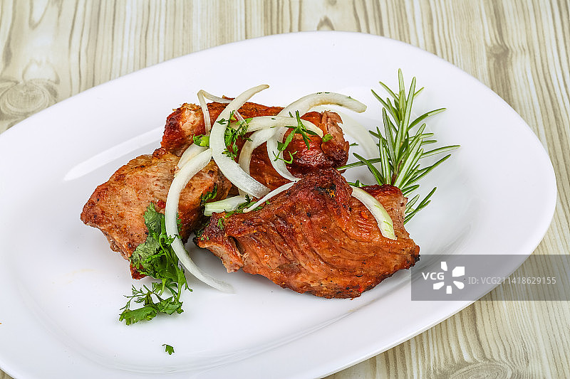 罗马尼亚餐盘中的肉类特写图片素材