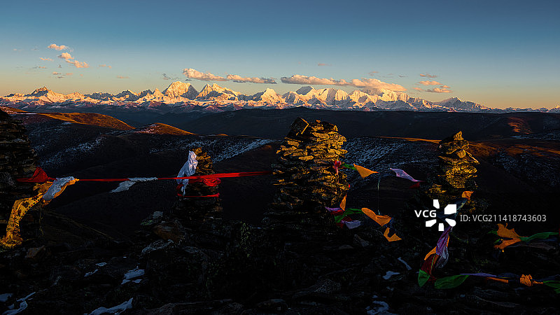 黑石城观雪山图片素材