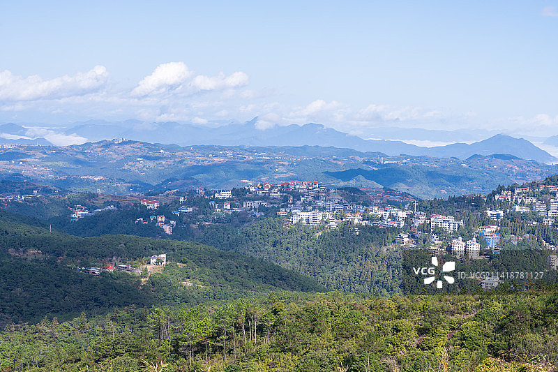 多云天气，福州鼓岭山村风光图片素材