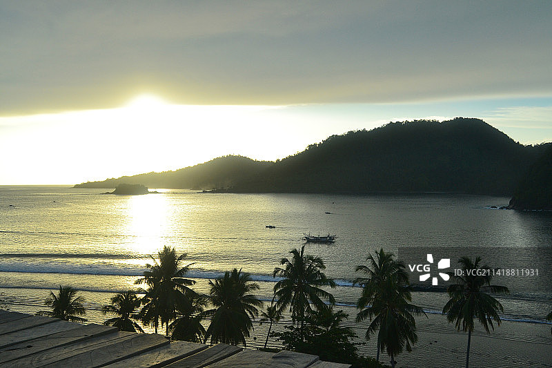 印度尼西亚西苏门答腊日落海景图片素材