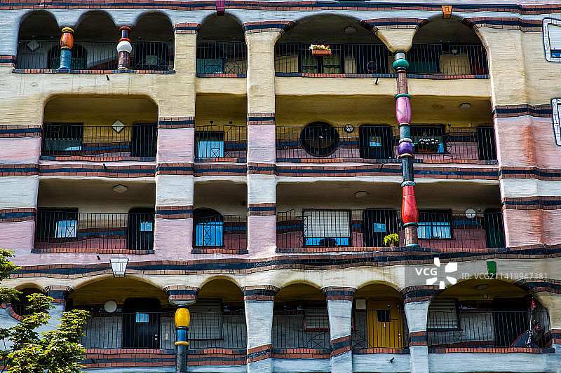 德国 达姆斯塔特darmstadt“森林螺旋城”（Waldspirale）：又名“百水公寓”图片素材