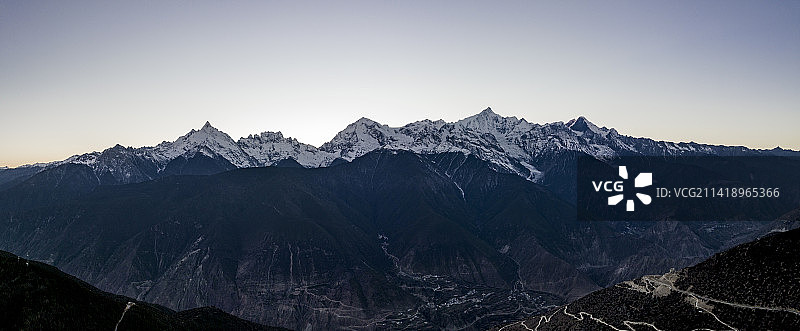梅里雪山图片素材