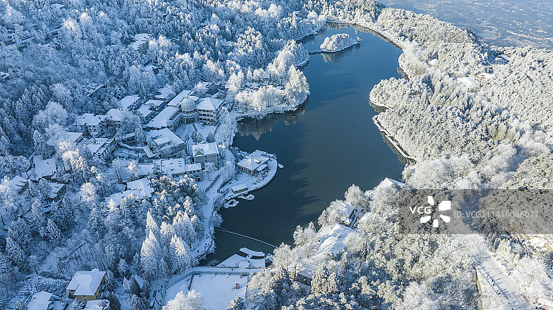 航拍庐山景区雪景，银装素裹宛如冰雪童话世界图片素材