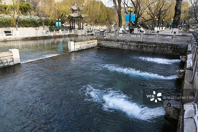 山东济南黑虎泉图片素材