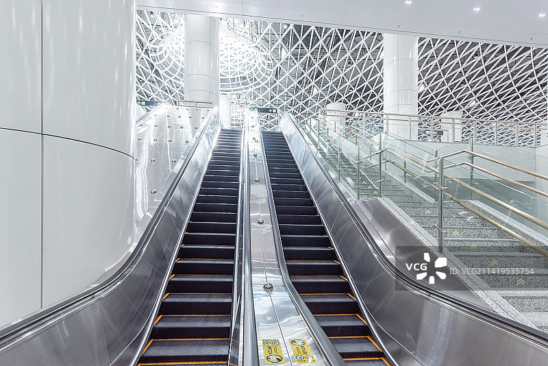 广东省深圳市福田区岗夏北站室内空间图片素材