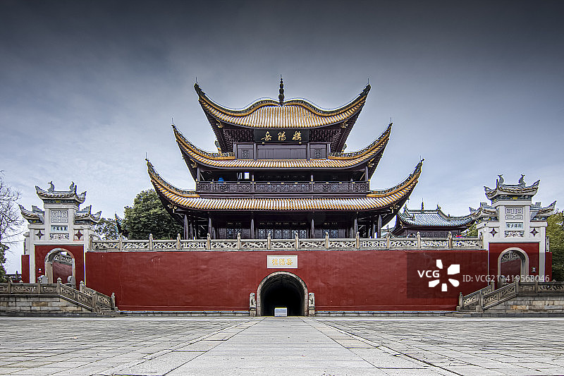 2023岳阳楼初雪图片素材