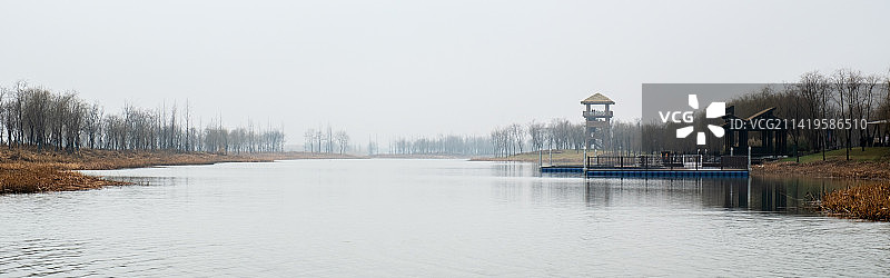 冬季北湖湿地公园观鸟台图片素材