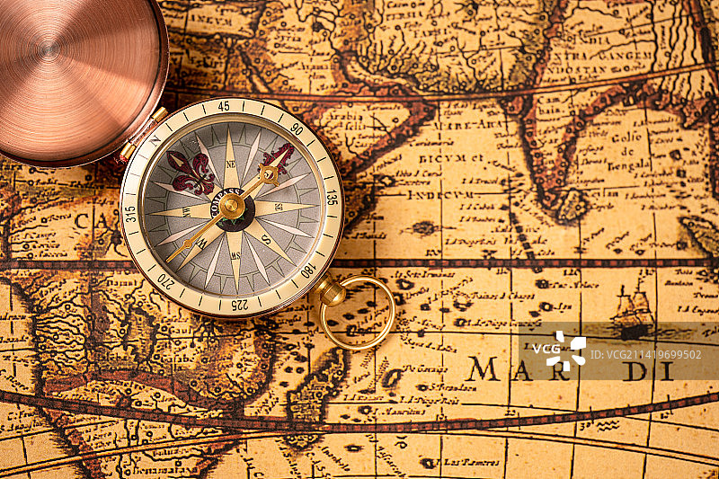 西式复古风格罗盘地图图片素材