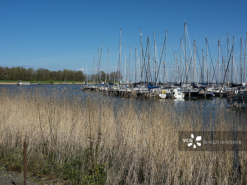 恩克赫伊zen的码头景观，荷兰图片素材