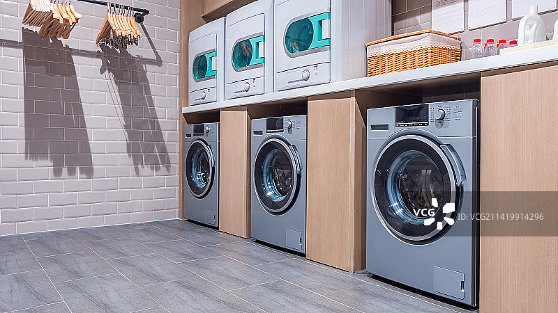 酒店小型洗衣房室内空间图片素材